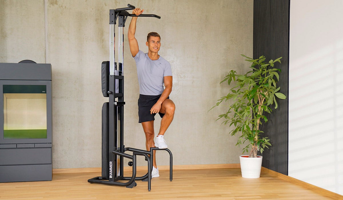 HAMMER FR - 16000 Bench Pull Up and Dip - 01